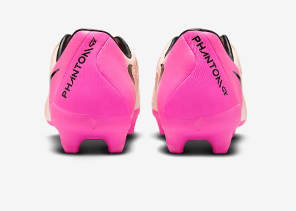 Botas Nike Phantom Gx Ii Academy Fg/Mg Hombre NIKE
