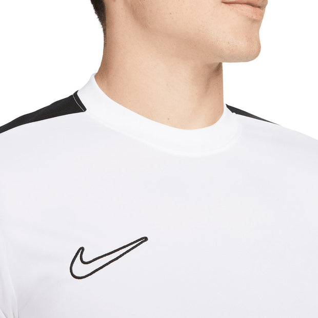 Nike Academy Men&