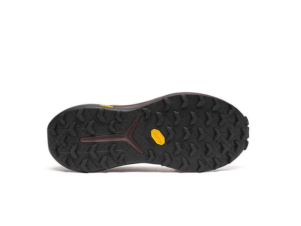 Xodus Ultra 4 SAUCONY