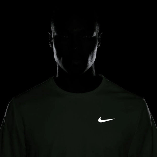 Camiseta Nike Dri-Fit Uv Miler Men&