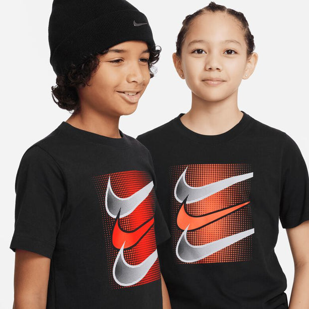 Camiseta Nike Sportswear Big Kids&