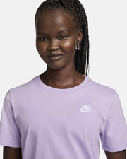 Camiseta Nike Sportswear Club Essentials Wom Mujer NIKE