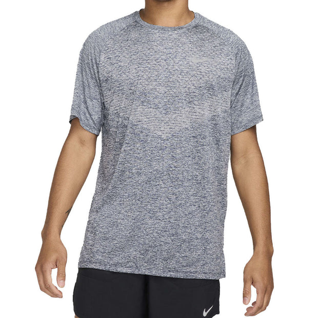 Camiseta Nike Stride Men&