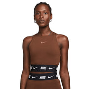 Camiseta Nike Sportswear Crop Tape Mujer NIKE